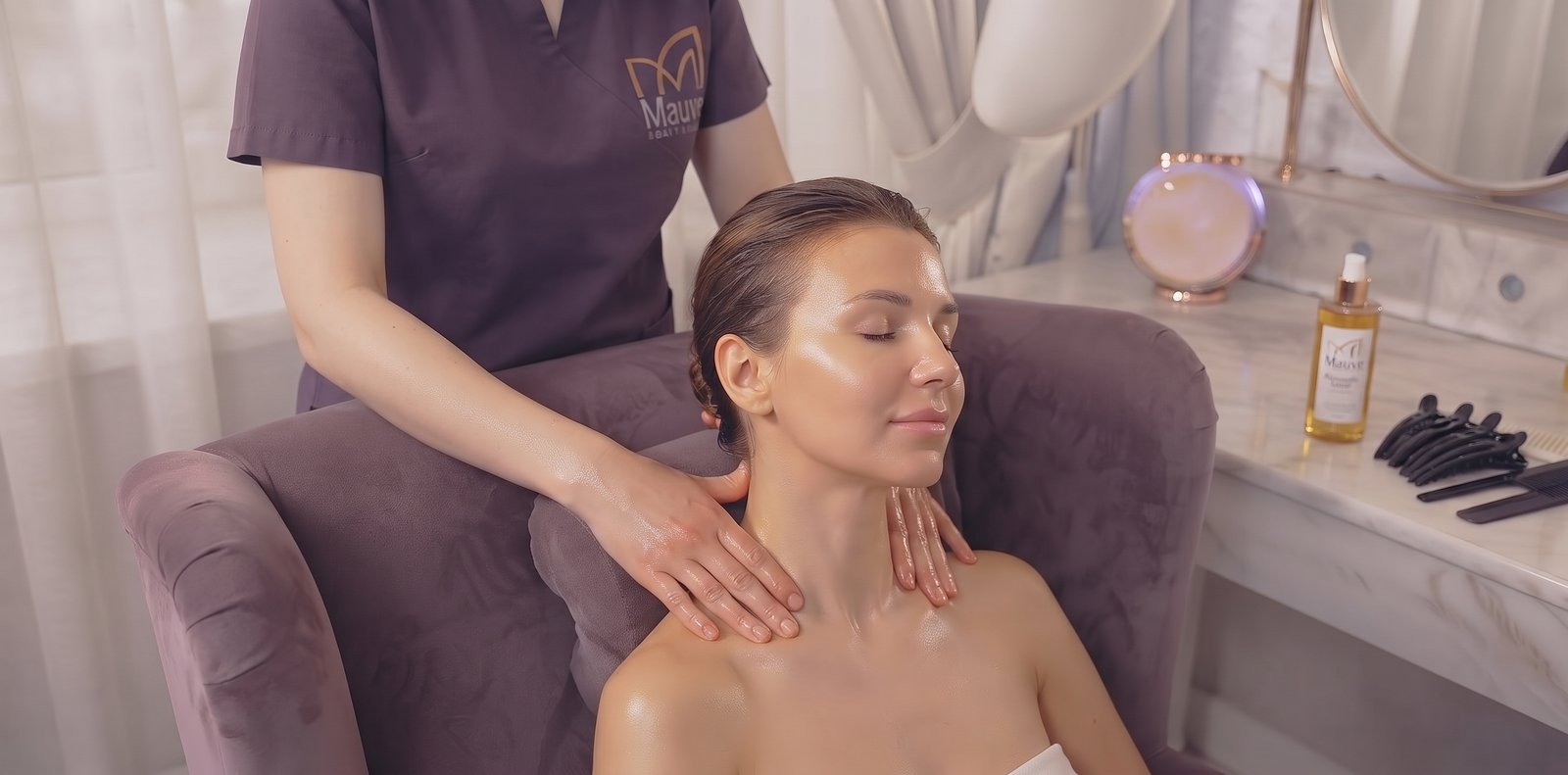 Shoulder & Neck Massage (20 min)
