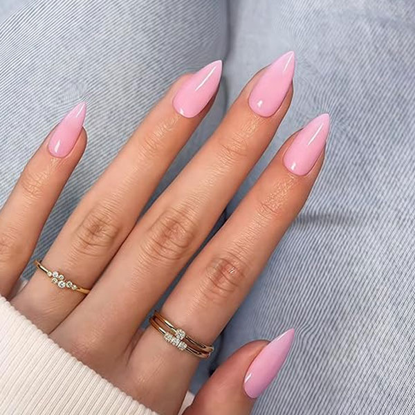 Almond-Nails