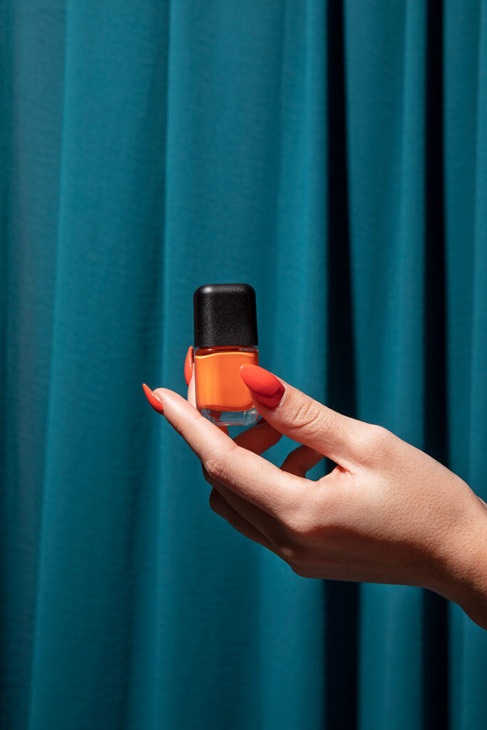 How-to-Thin-Nail-Polish