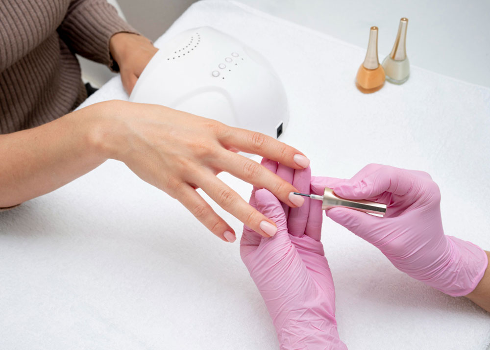 Ultimate-Guide-to-Nail-Extensions